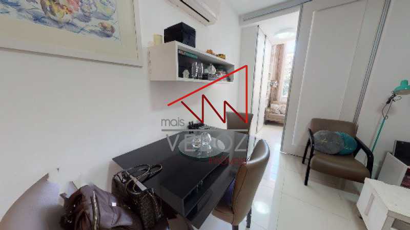 Apartamento à venda com 2 quartos, 75m² - Foto 20