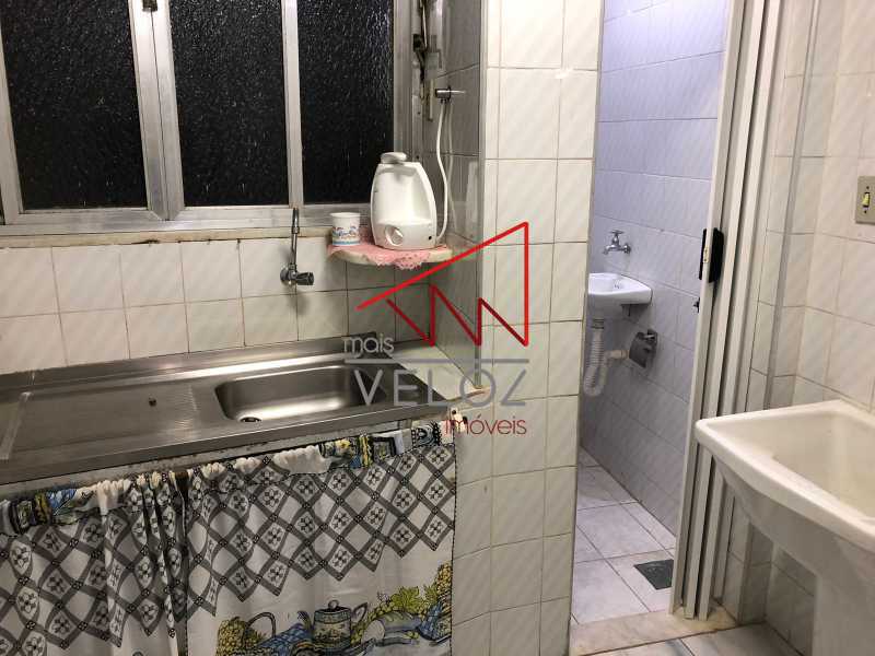 Apartamento à venda com 1 quarto, 61m² - Foto 7