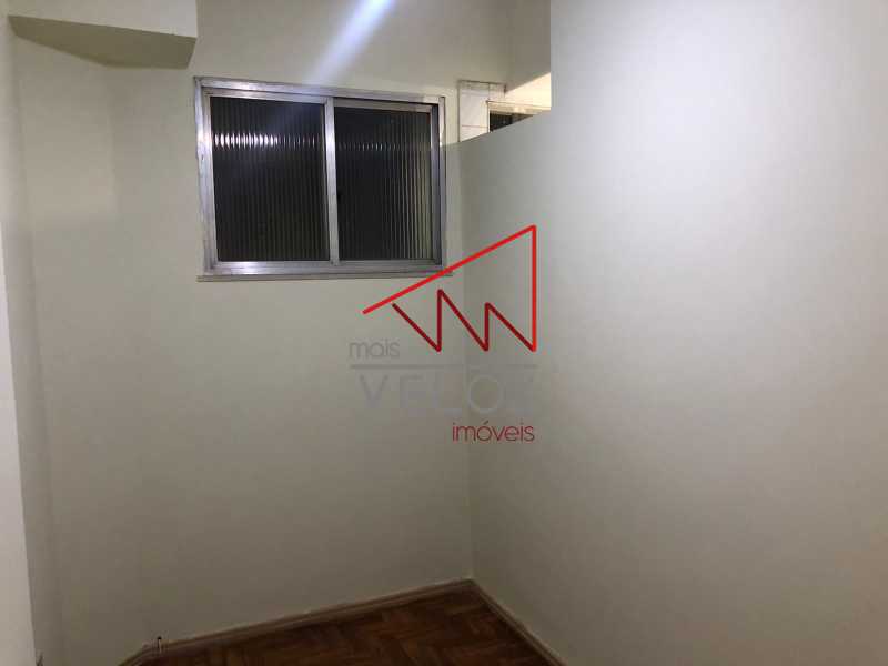 Apartamento à venda com 1 quarto, 61m² - Foto 16