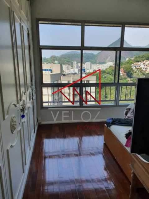 Apartamento à venda com 4 quartos, 146m² - Foto 4