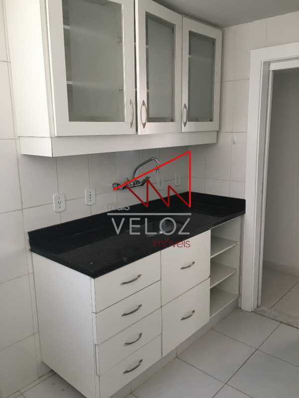 Cobertura à venda com 2 quartos, 80m² - Foto 9