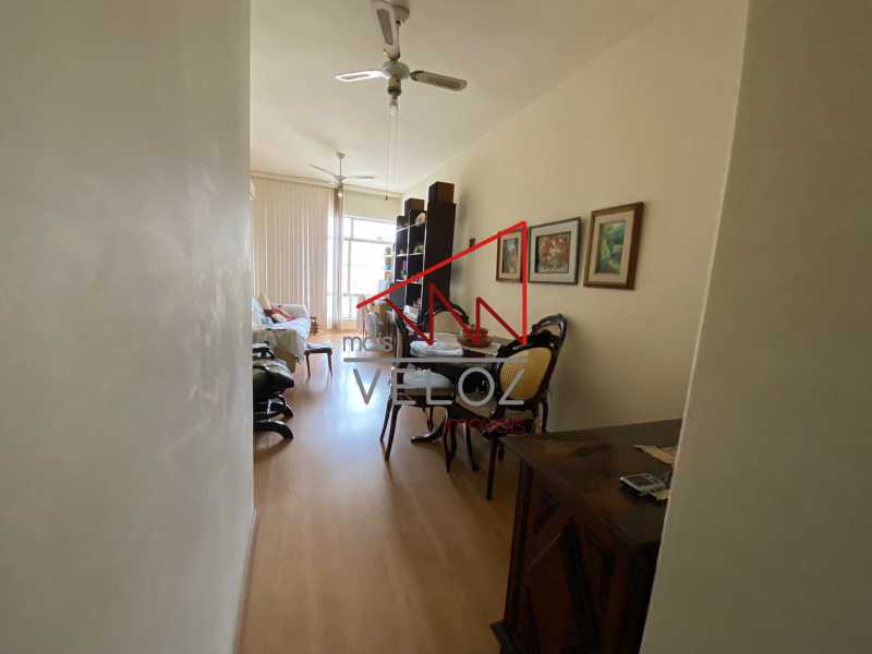 Apartamento à venda com 1 quarto, 82m² - Foto 5