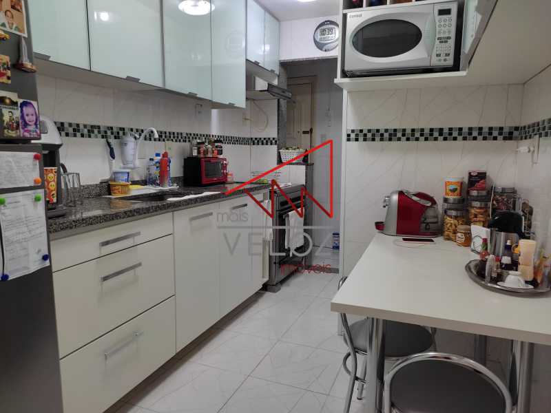 Apartamento à venda com 3 quartos, 90m² - Foto 16