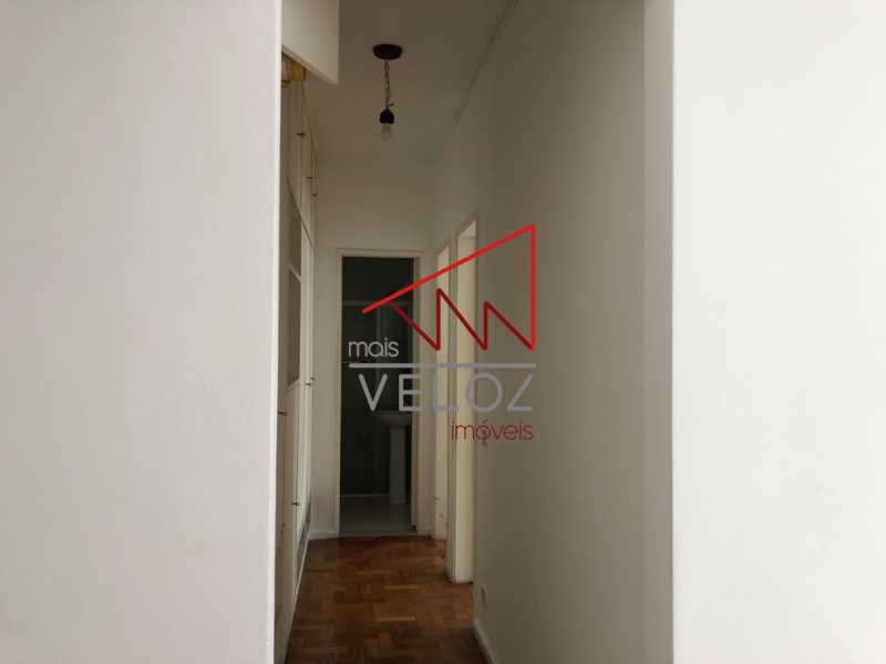 Apartamento à venda com 2 quartos, 57m² - Foto 3