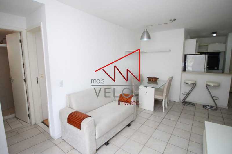 Apartamento à venda com 1 quarto, 55m² - Foto 4