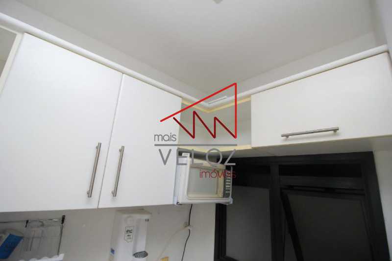 Apartamento à venda com 1 quarto, 55m² - Foto 8