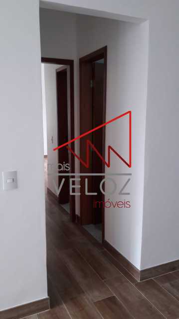 Apartamento à venda com 2 quartos, 72m² - Foto 3