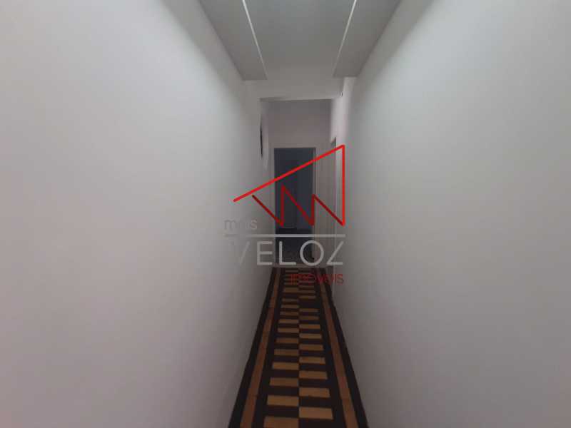 Apartamento para alugar com 4 quartos, 180m² - Foto 10