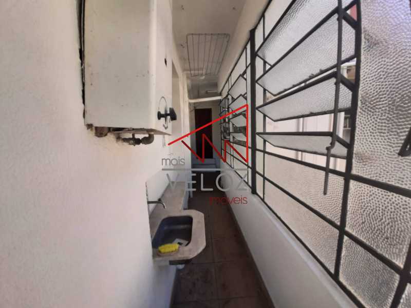 Apartamento para alugar com 4 quartos, 180m² - Foto 14