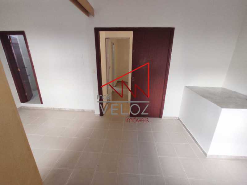 Casa de Vila à venda com 1 quarto, 40m² - Foto 1