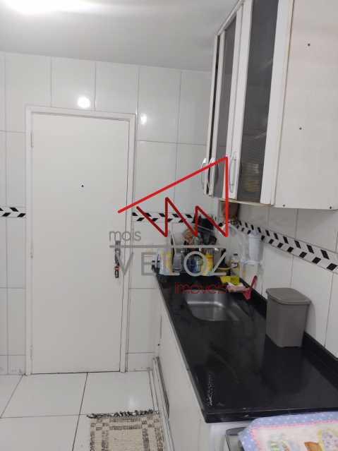 Apartamento à venda com 2 quartos, 60m² - Foto 5