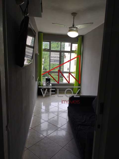 Apartamento à venda com 2 quartos, 60m² - Foto 29