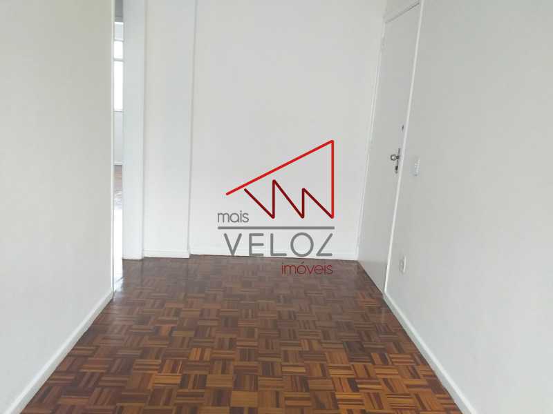 Apartamento à venda com 2 quartos, 71m² - Foto 10