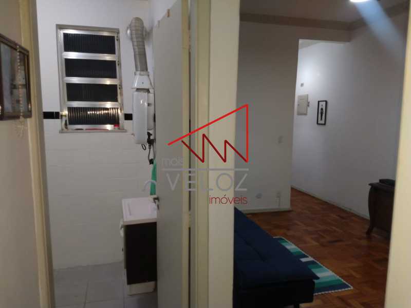 Apartamento à venda com 1 quarto, 50m² - Foto 8