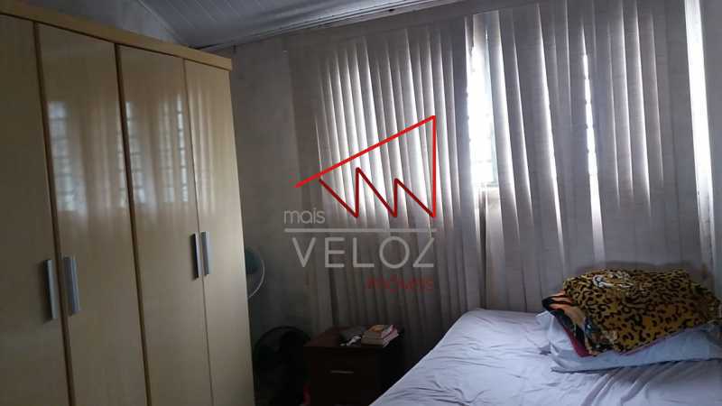 Casa à venda com 2 quartos, 120m² - Foto 5