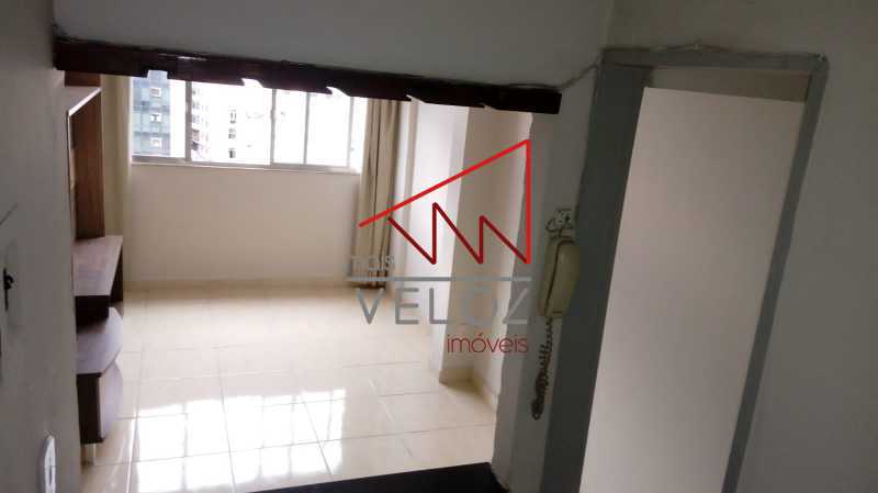 Apartamento à venda com 1 quarto, 40m² - Foto 5