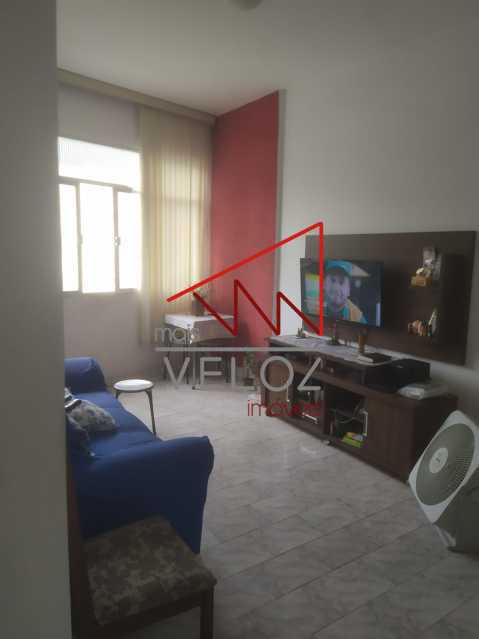 Apartamento à venda com 2 quartos, 60m² - Foto 2