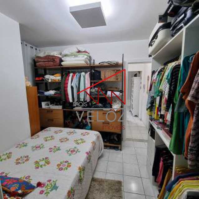 Apartamento à venda com 2 quartos, 65m² - Foto 4