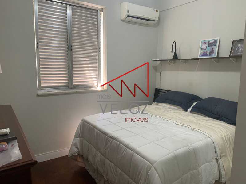 Apartamento à venda com 3 quartos, 130m² - Foto 5