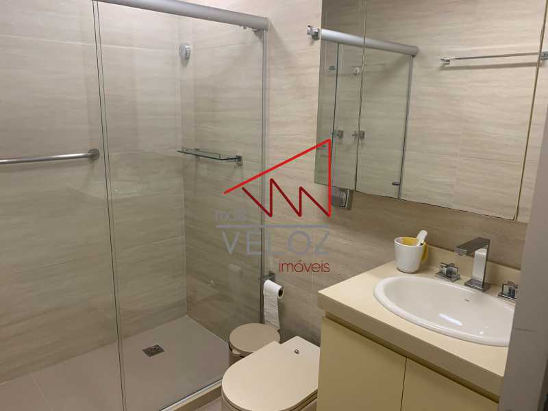 Apartamento à venda com 3 quartos, 130m² - Foto 10