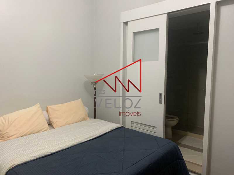 Apartamento à venda com 3 quartos, 130m² - Foto 12