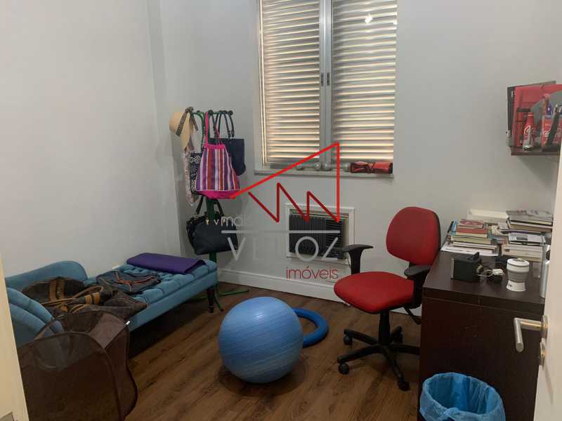 Apartamento à venda com 3 quartos, 130m² - Foto 16