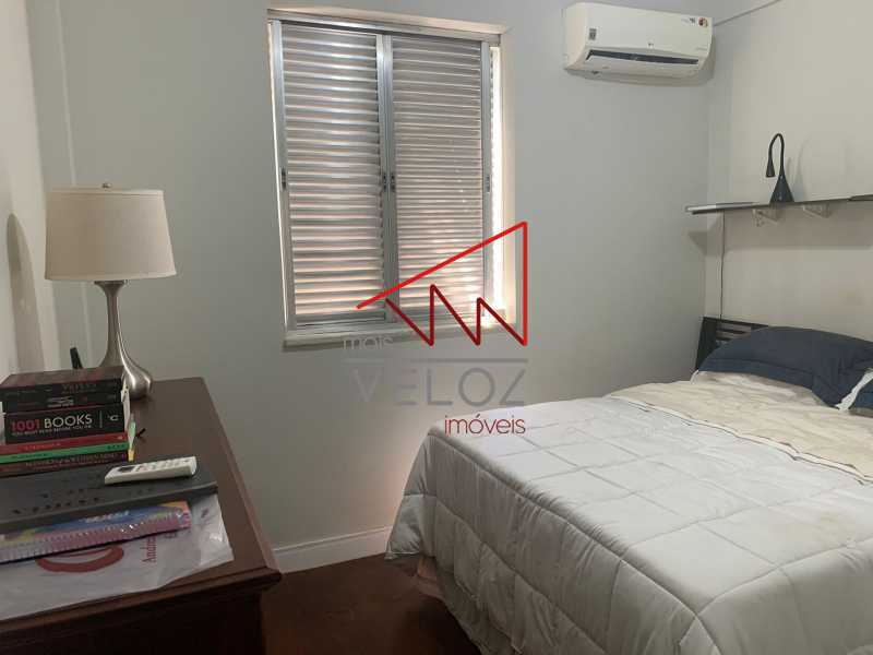 Apartamento à venda com 3 quartos, 130m² - Foto 15