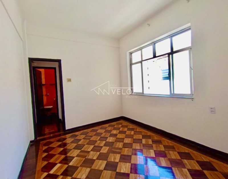 Apartamento à venda com 1 quarto, 37m² - Foto 3