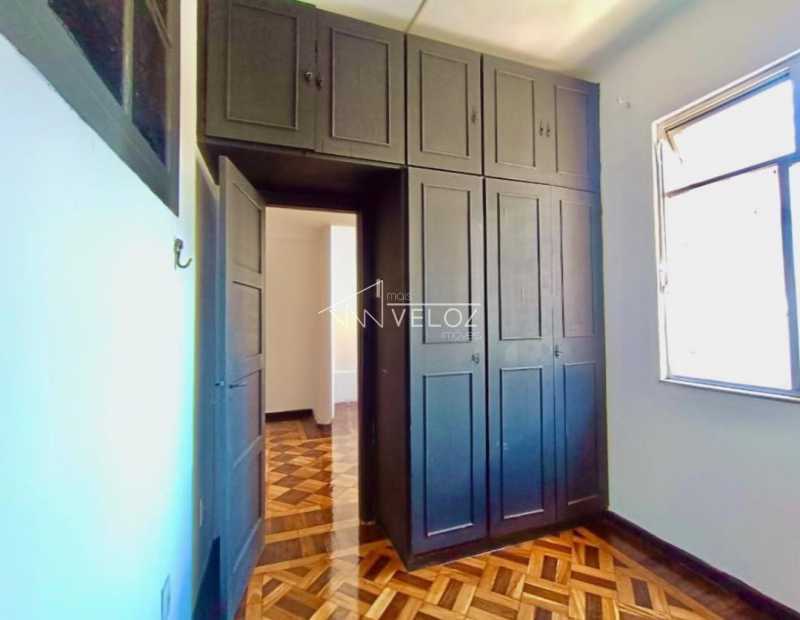 Apartamento à venda com 1 quarto, 37m² - Foto 11