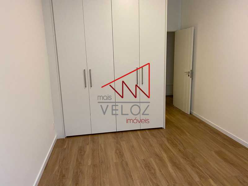 Apartamento à venda com 4 quartos, 400m² - Foto 12