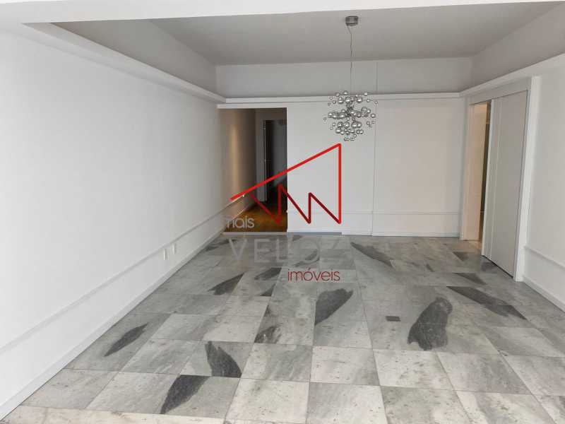 Apartamento à venda com 4 quartos, 400m² - Foto 3