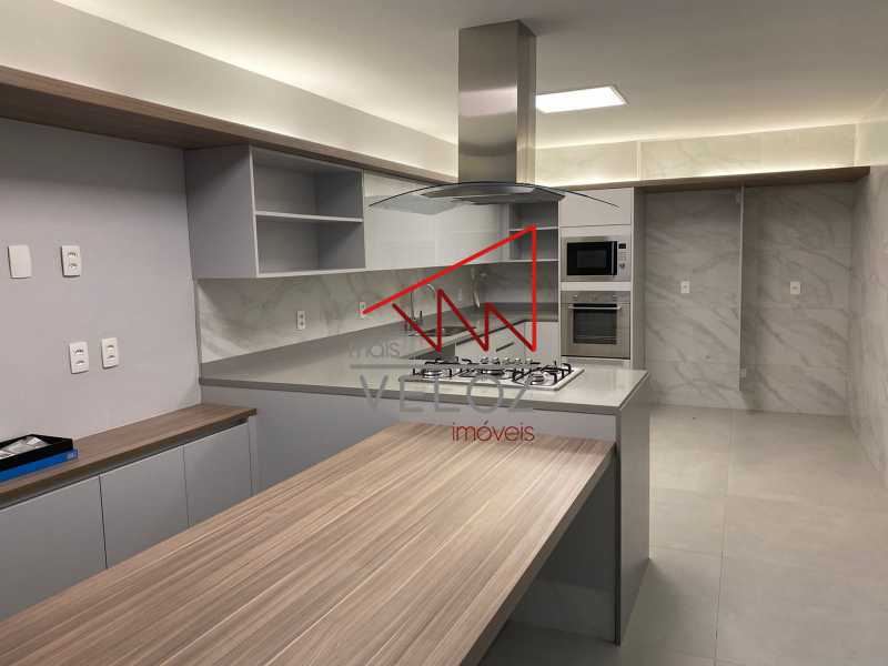 Apartamento à venda com 4 quartos, 400m² - Foto 21