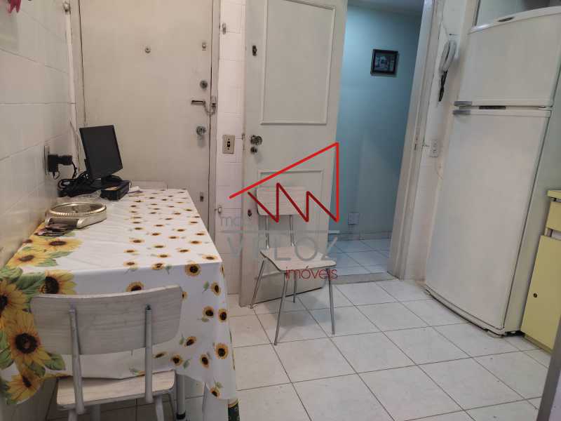 Apartamento à venda com 3 quartos, 87m² - Foto 15