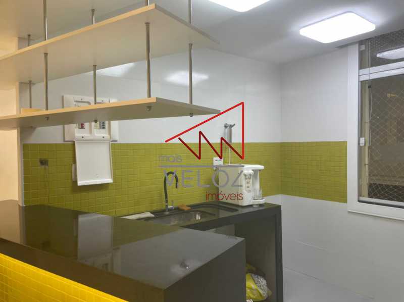 Apartamento à venda com 2 quartos, 72m² - Foto 8