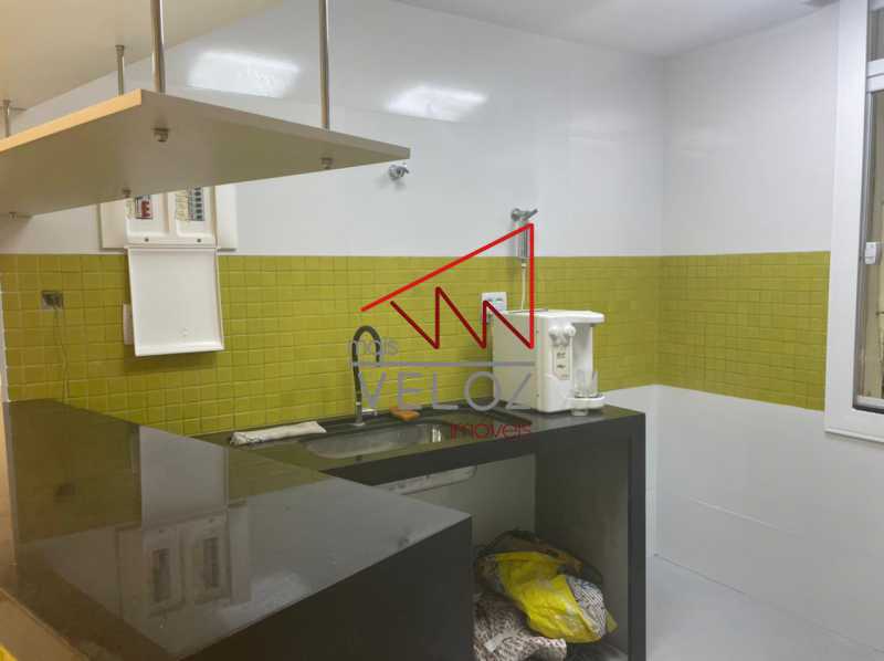 Apartamento à venda com 2 quartos, 72m² - Foto 10