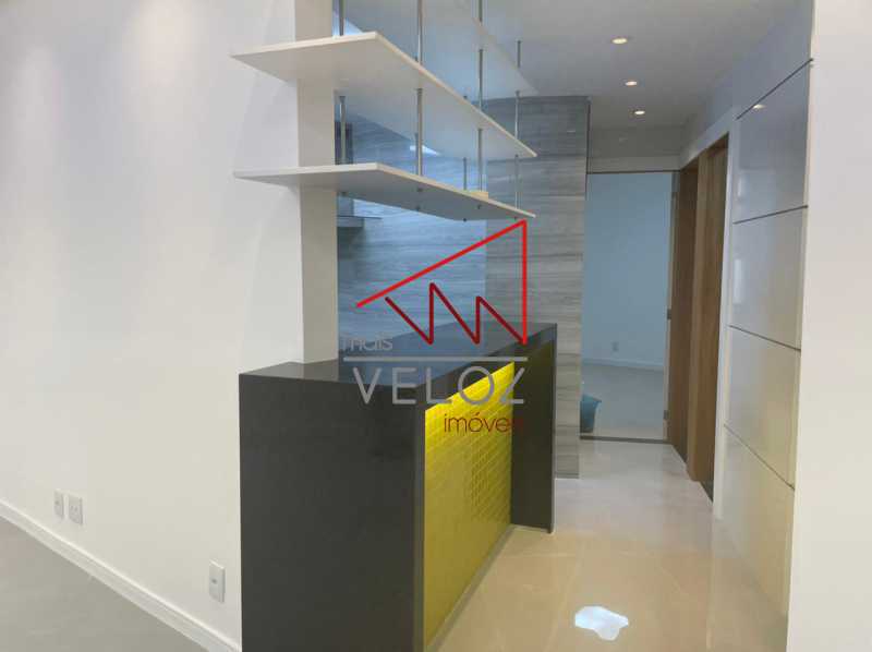 Apartamento à venda com 2 quartos, 72m² - Foto 5