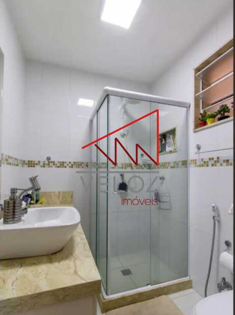 Apartamento à venda com 2 quartos, 60m² - Foto 14