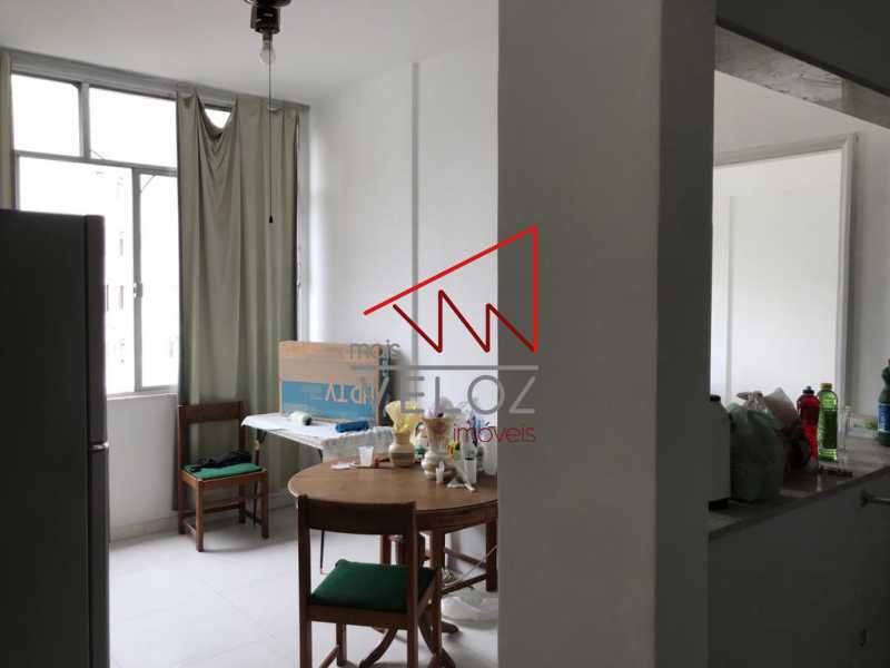 Apartamento à venda com 1 quarto, 36m² - Foto 11