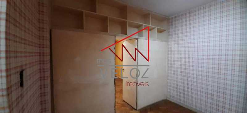 Apartamento à venda com 4 quartos, 230m² - Foto 18