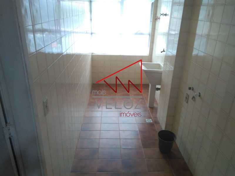 Apartamento para alugar com 2 quartos, 110m² - Foto 25