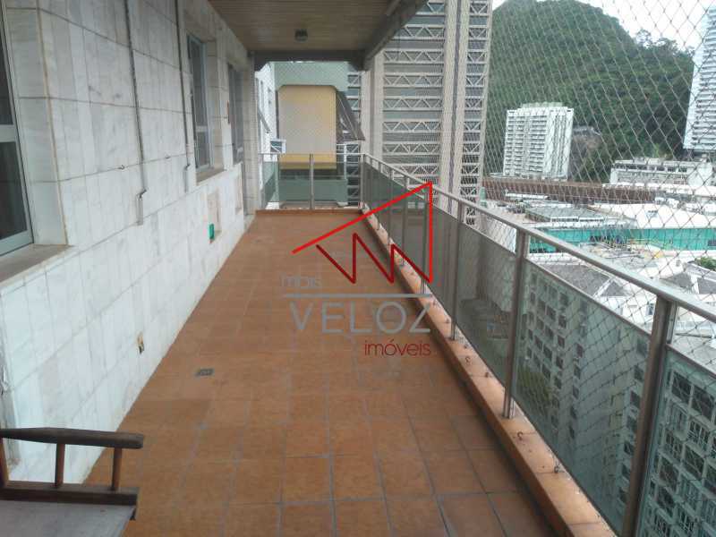 Apartamento para alugar com 2 quartos, 110m² - Foto 8