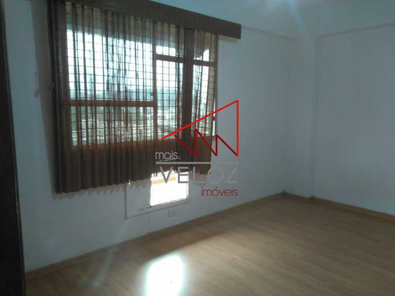 Apartamento para alugar com 2 quartos, 110m² - Foto 14