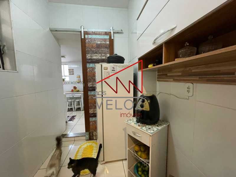 Apartamento à venda com 2 quartos, 71m² - Foto 13