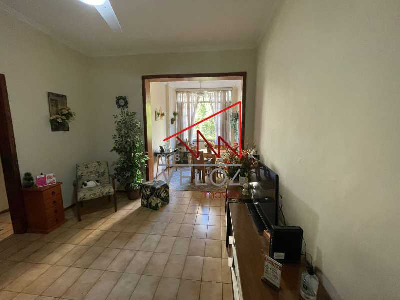 Apartamento à venda com 2 quartos, 71m² - Foto 1