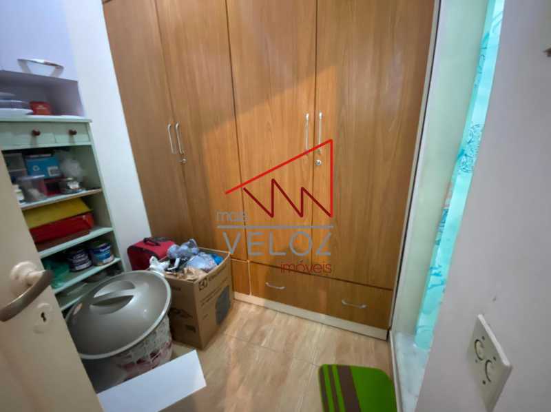 Apartamento à venda com 2 quartos, 85m² - Foto 20