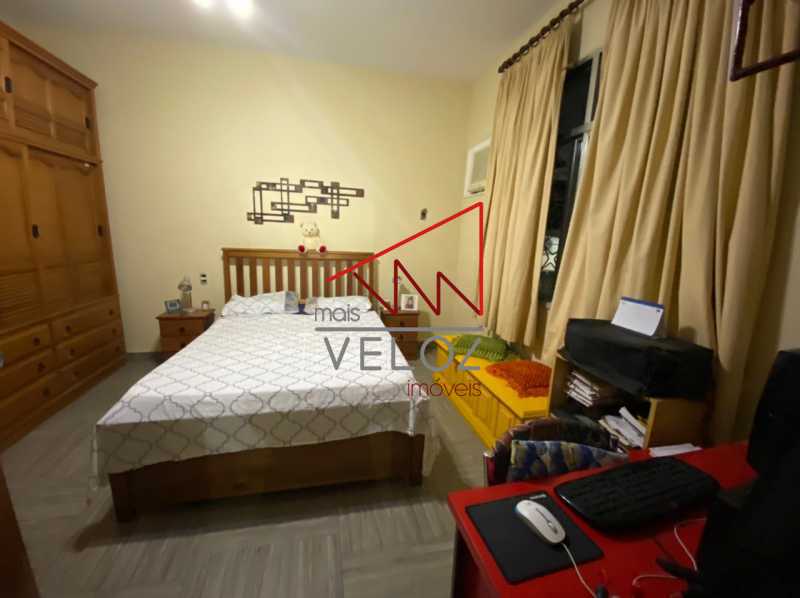 Apartamento à venda com 2 quartos, 85m² - Foto 10