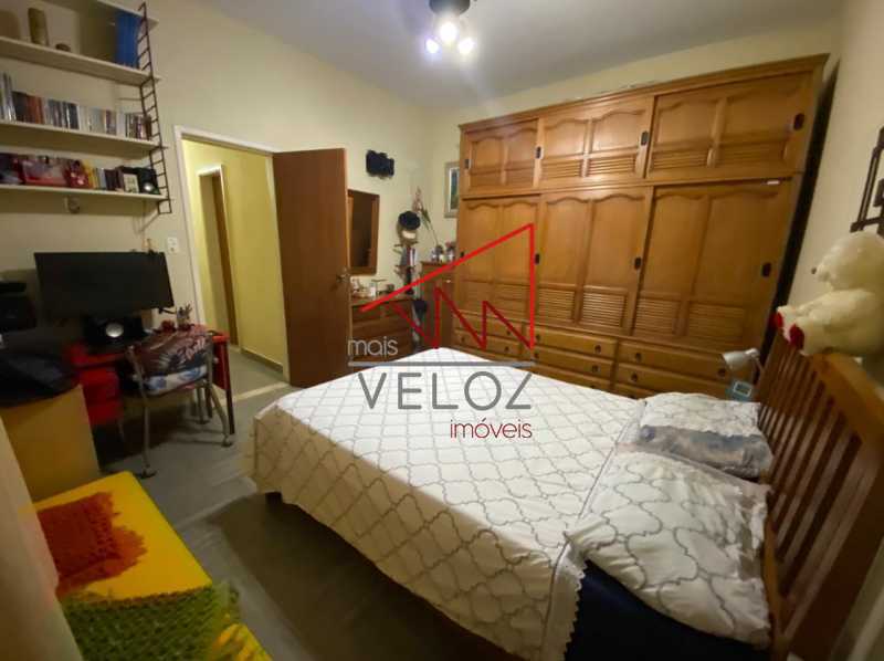 Apartamento à venda com 2 quartos, 85m² - Foto 11