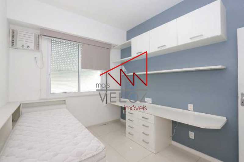 Apartamento à venda com 3 quartos, 159m² - Foto 11