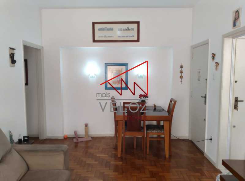 Apartamento à venda com 2 quartos, 81m² - Foto 5