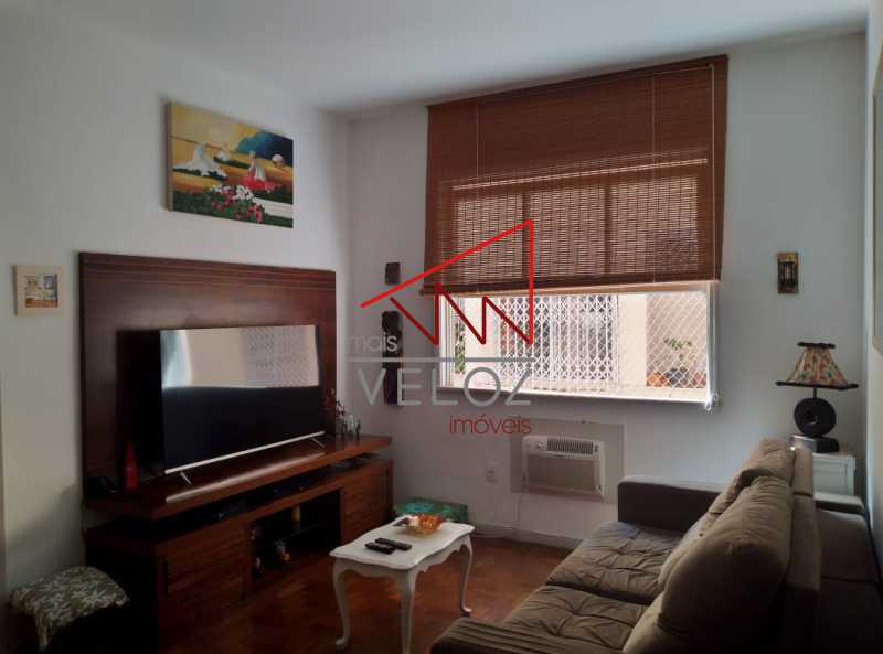 Apartamento à venda com 2 quartos, 81m² - Foto 1